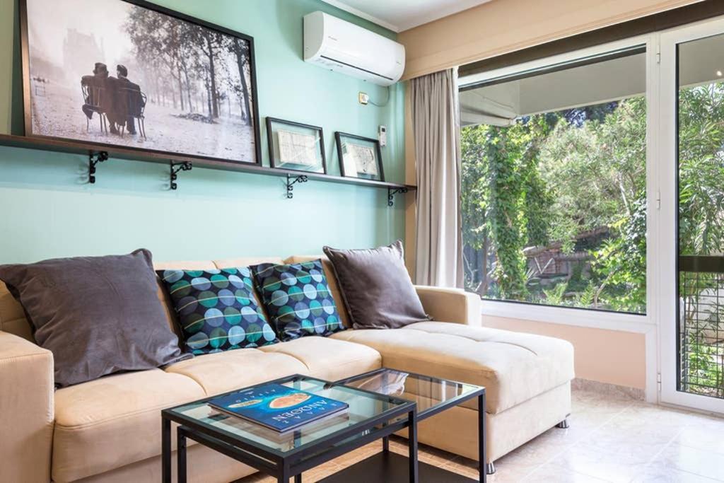 Sunny Apartment With 2 Bedrooms And Garden Glyfáda Ngoại thất bức ảnh